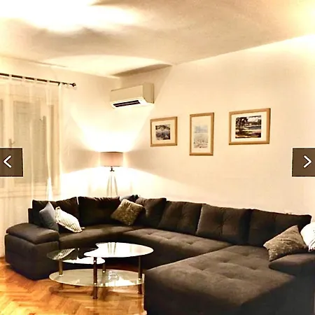 Apartamento Ema Split